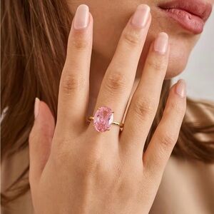 Gold Ring with Pink Oval Gemstone